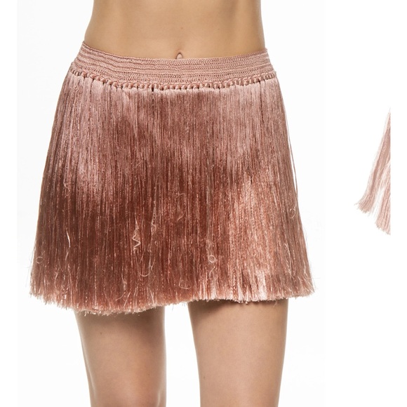 My Beachy Side Angelica Emily in Paris fringe set in blush - Picture 10 of 11